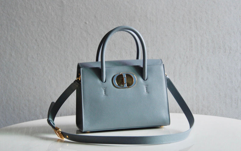MC-Christian Dior-3325