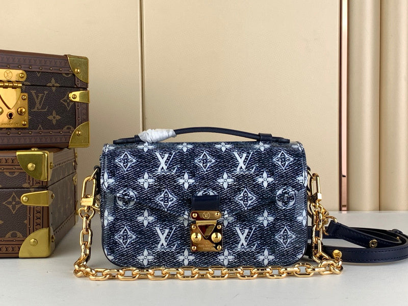 MC-LV-Bags-3647