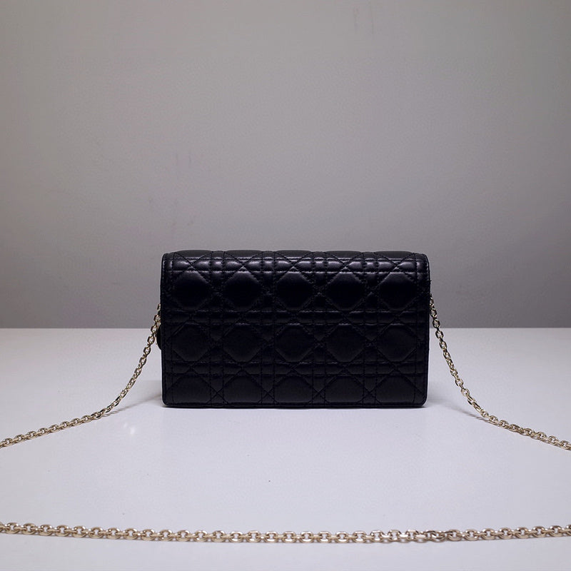 MC-Christian Dior-3336