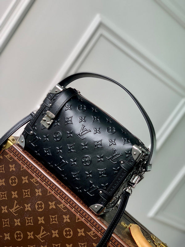 MC-LV-Bags-3655