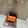 MC-Bottega Veneta-1890