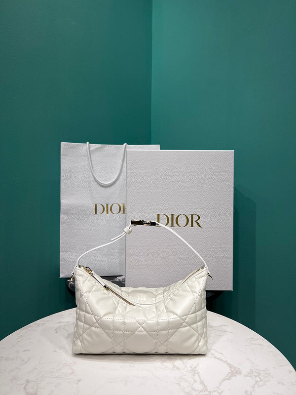 MC-Christian Dior-3355