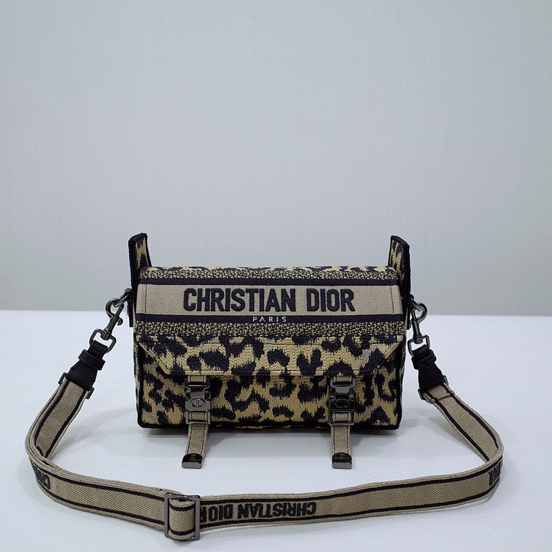 MC-Christian Dior-3358