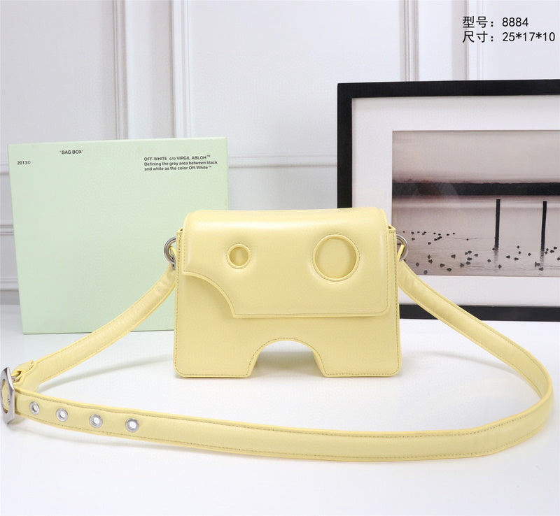 MC-OFF White-481