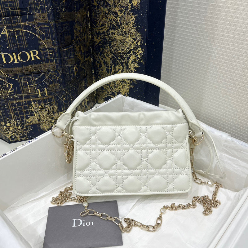 MC-Christian Dior-3379