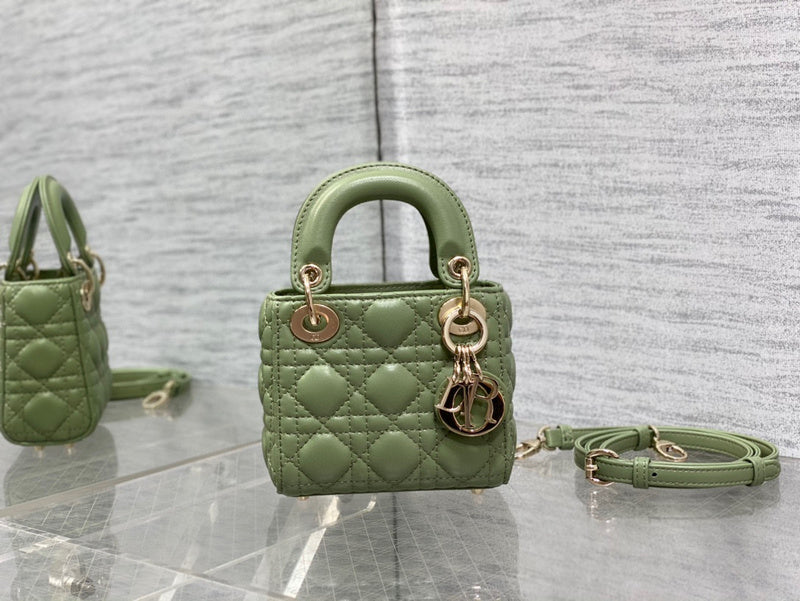 MC-Christian Dior-3384