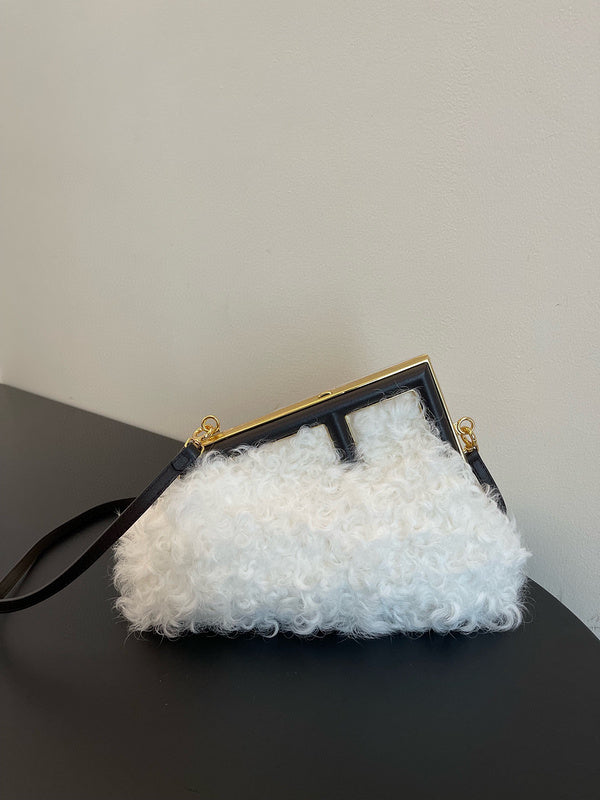MC-FENDI-3573