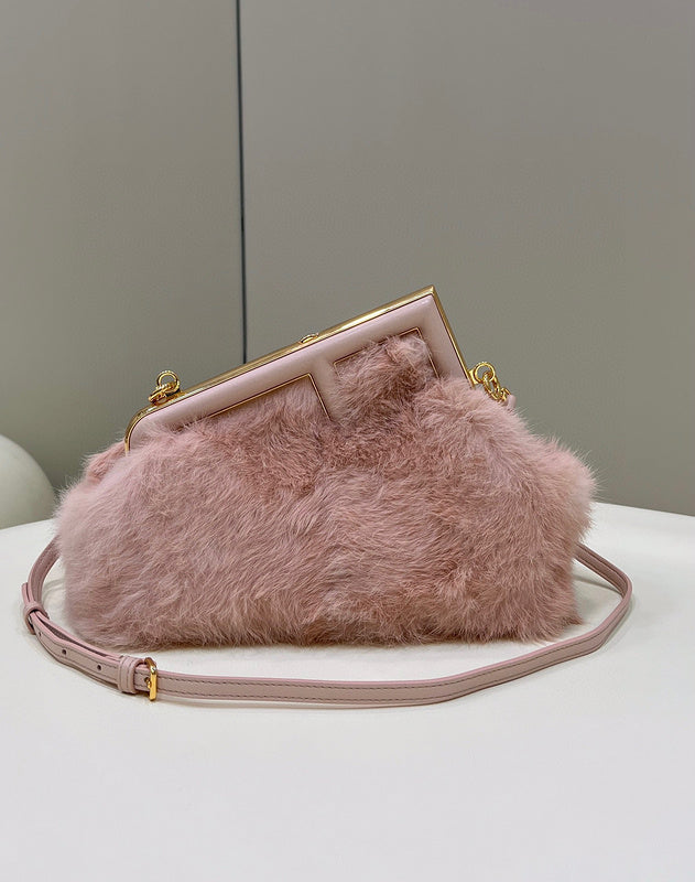 MC-FENDI-3577