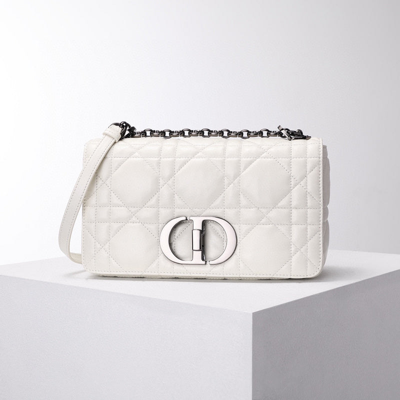 MC-Christian Dior-3399