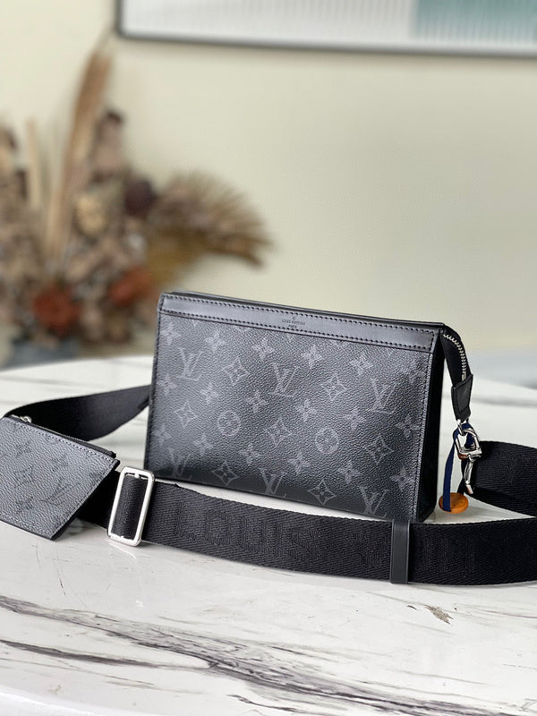 MC-LV-Bags-3721