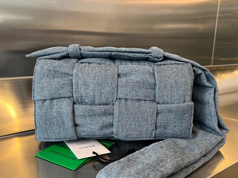 MC-Bottega Veneta-1916