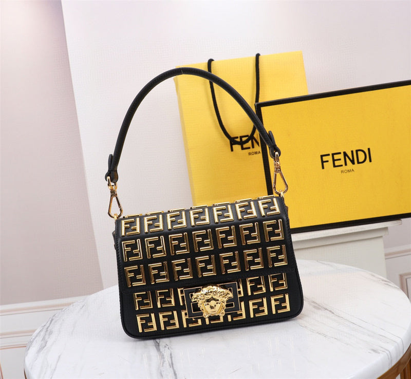 MC-FENDI-3594