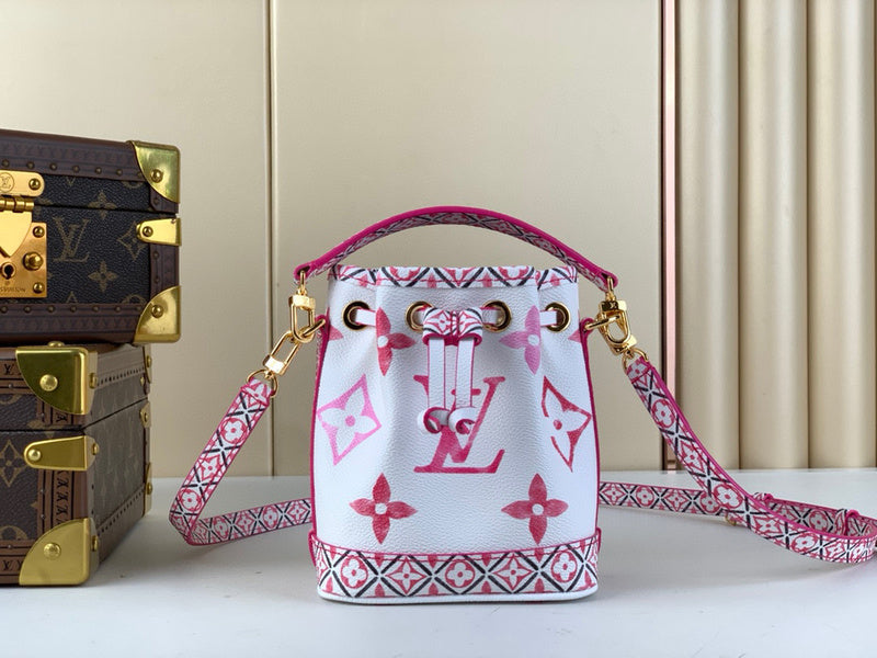 MC-LV-Bags-3727