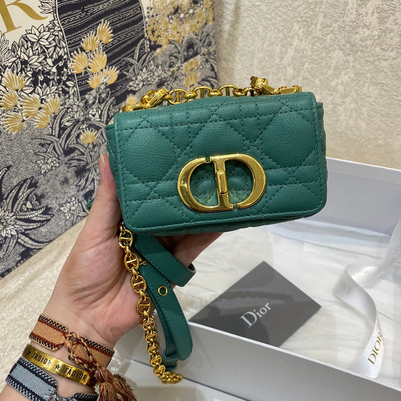 MC-Christian Dior-3415