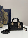 MC-Christian Dior-3418