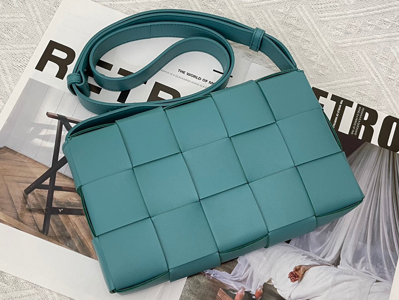 MC-Bottega Veneta-1921
