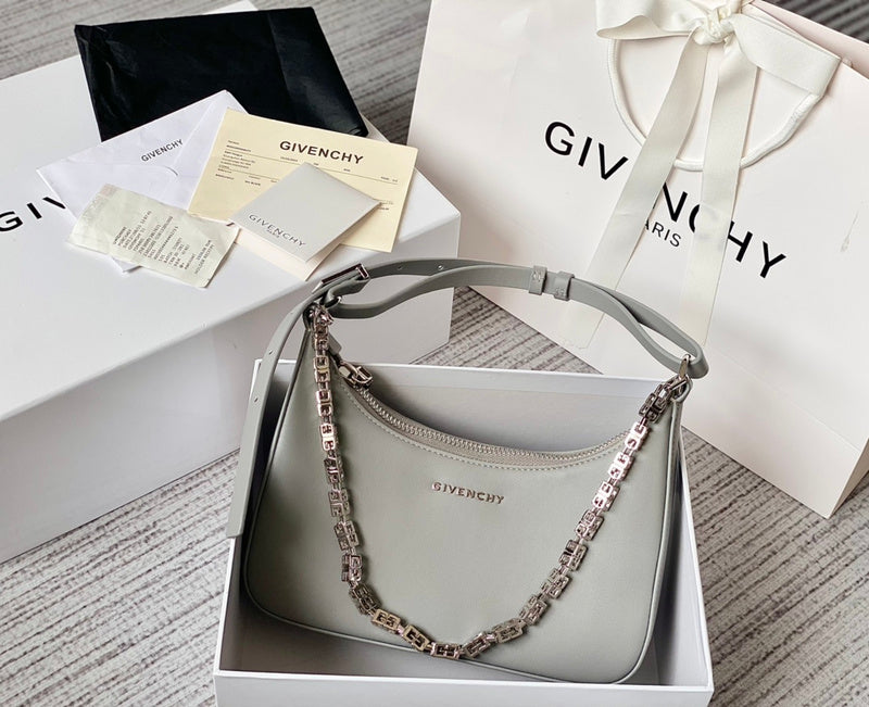 MC-GIVENCHY-499