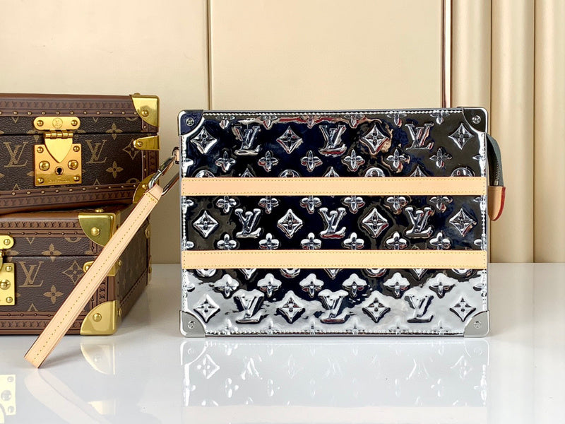MC-LV-Bags-3772