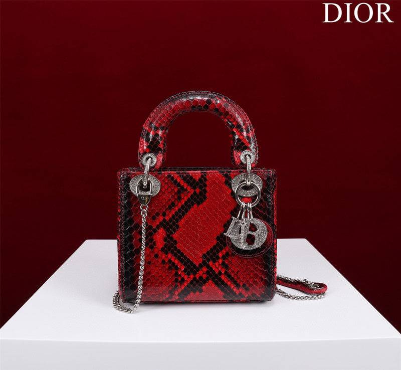 MC-Christian Dior-3440
