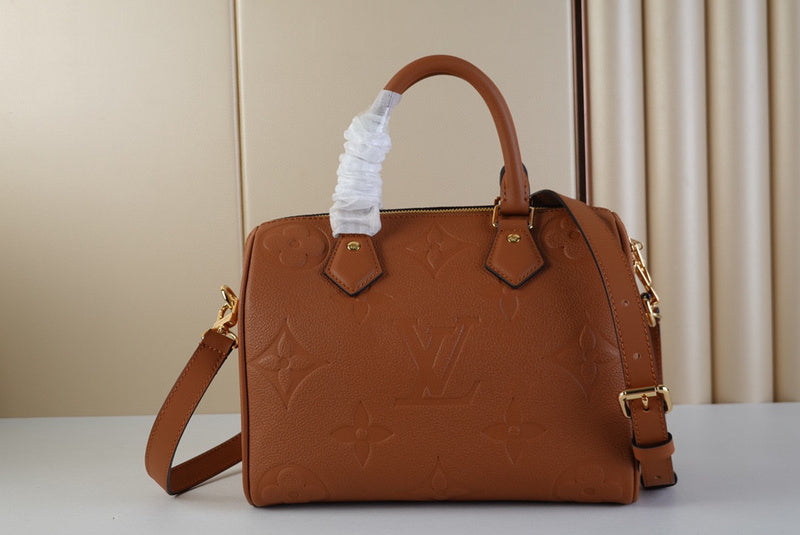 MC-LV-Bags-3775