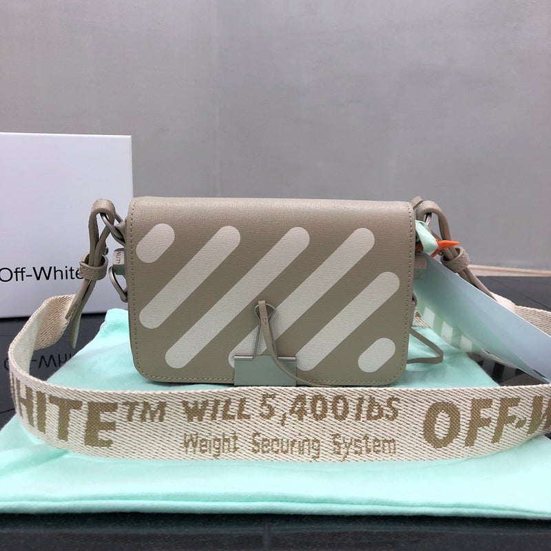 MC-OFF White-494