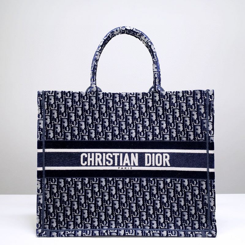 MC-Christian Dior-3444
