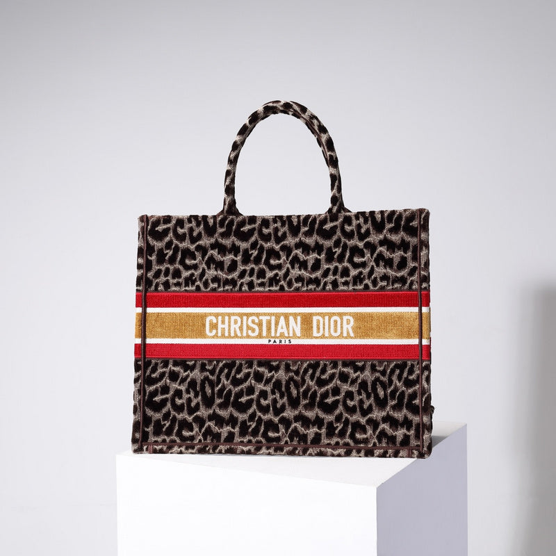 MC-Christian Dior-3455