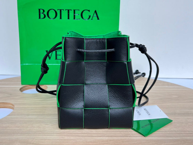 MC-Bottega Veneta-1940