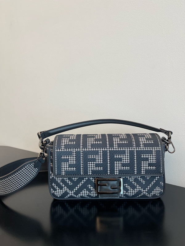 MC-FENDI-3661