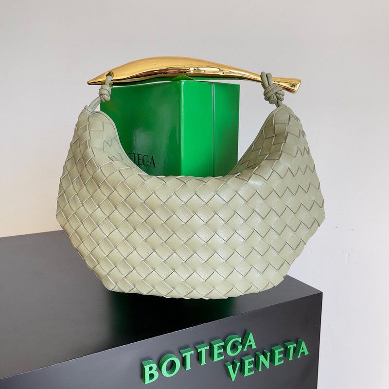 MC-Bottega Veneta-1946