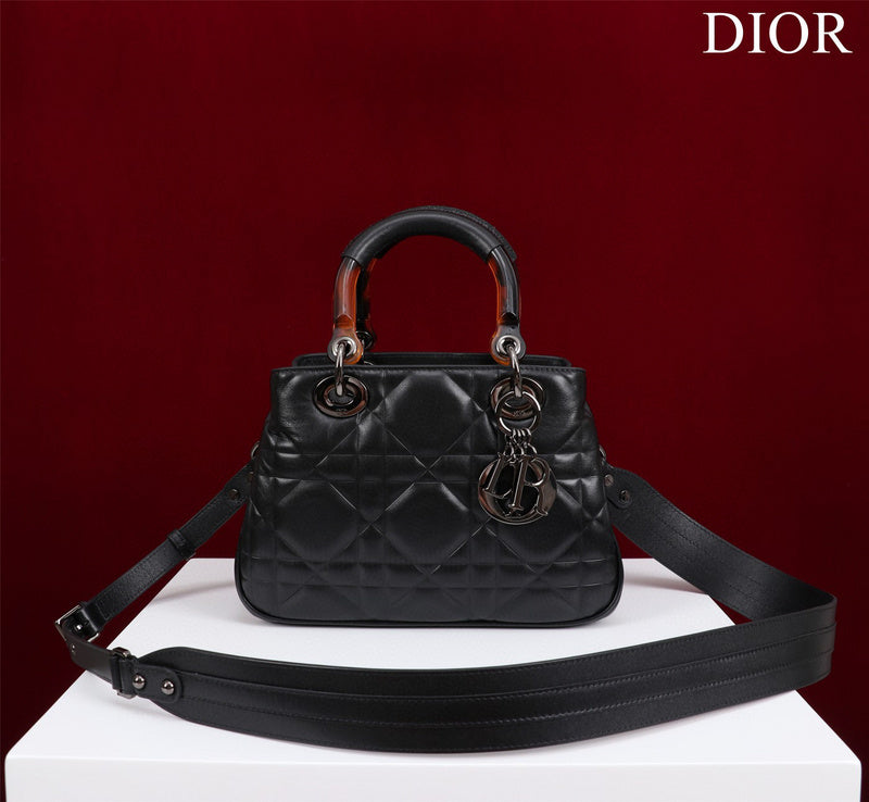 MC-Christian Dior-3469