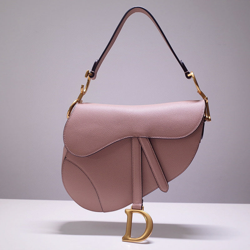 MC-Christian Dior-3470