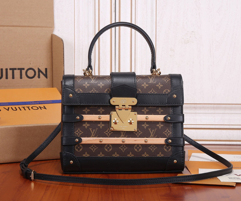 MC-LV-Bags-3821