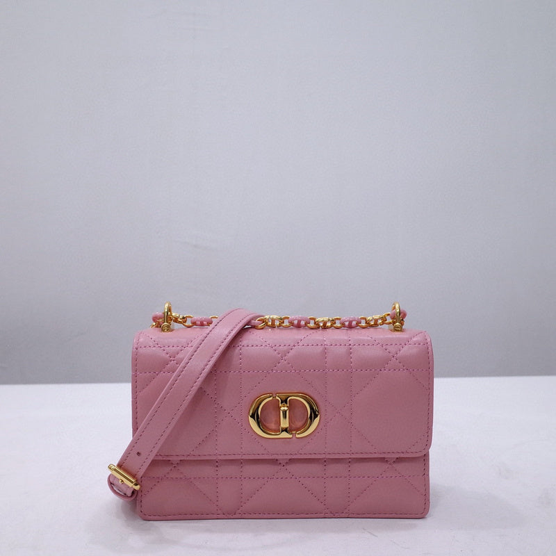 MC-Christian Dior-3485