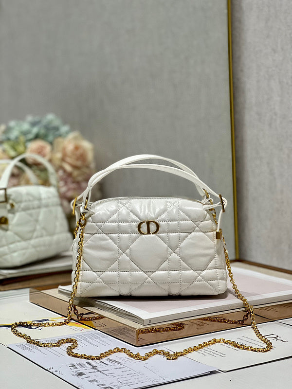 MC-Christian Dior-3487