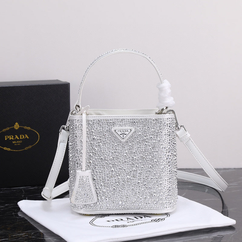 MC-Parada-2504