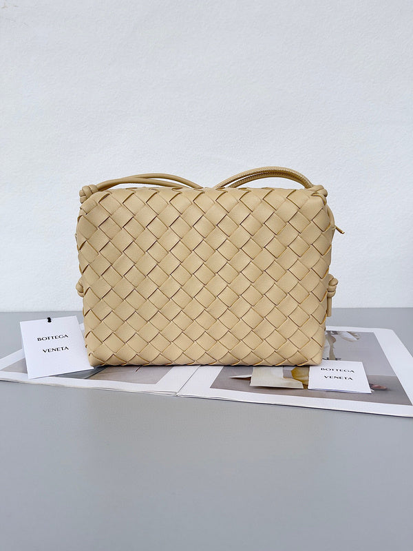 MC-Bottega Veneta-1956