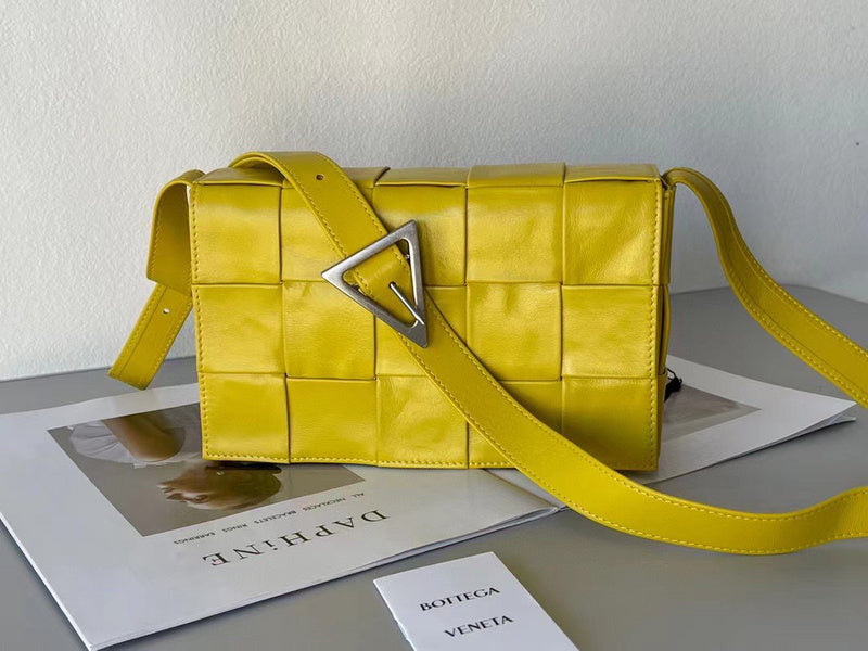 MC-Bottega Veneta-1957