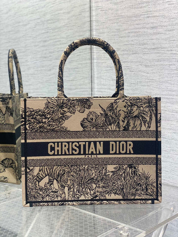 MC-Christian Dior-3499