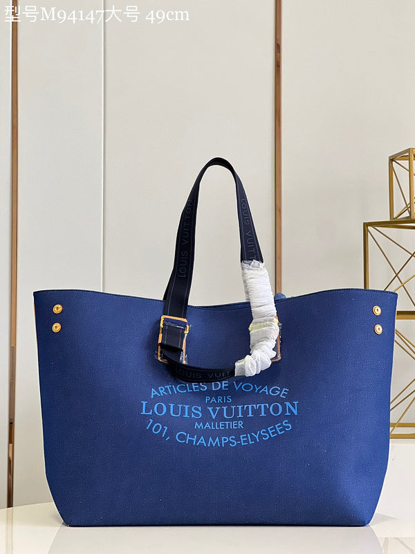 MC-LV-Bags-3847