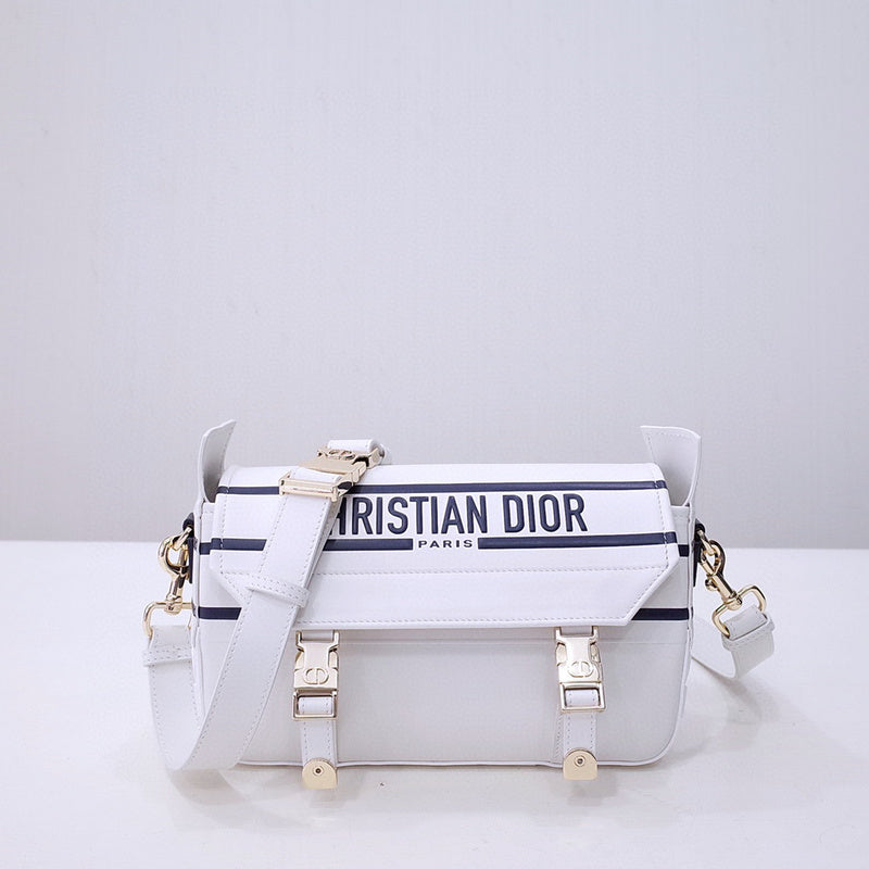 MC-Christian Dior-3500