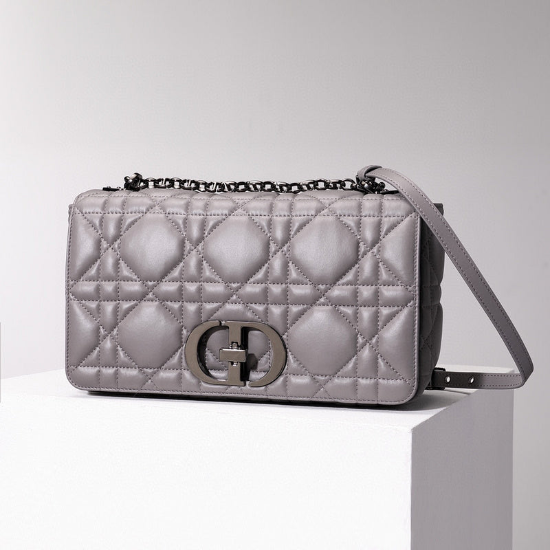 MC-Christian Dior-3511