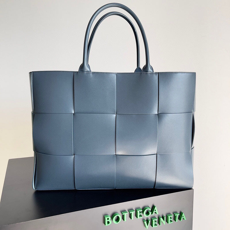 MC-Bottega Veneta-1978