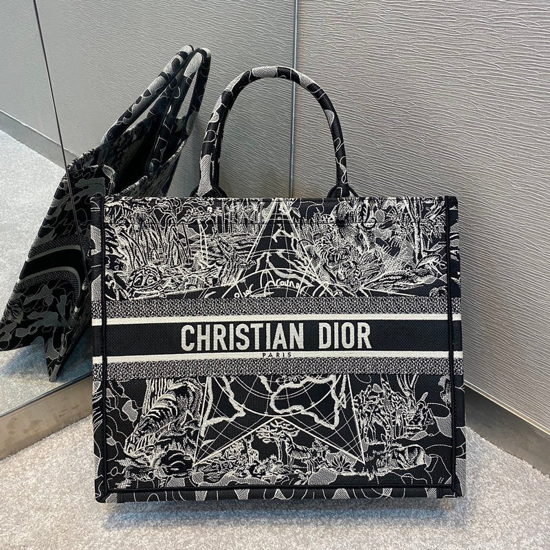 MC-Christian Dior-3519