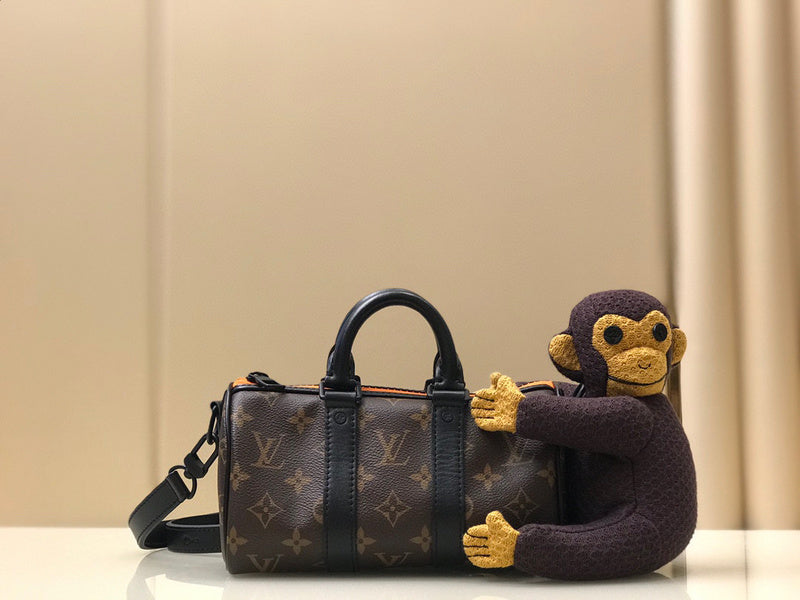 MC-LV-Bags-3870