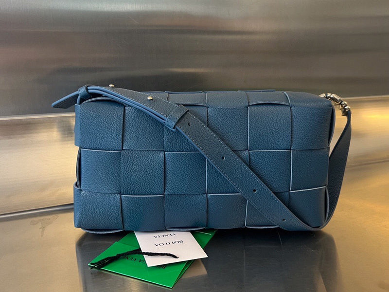 MC-Bottega Veneta-1989