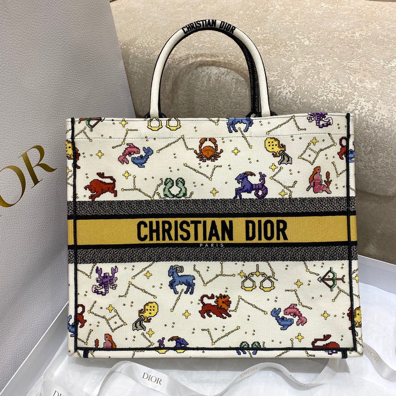 MC-Christian Dior-3540