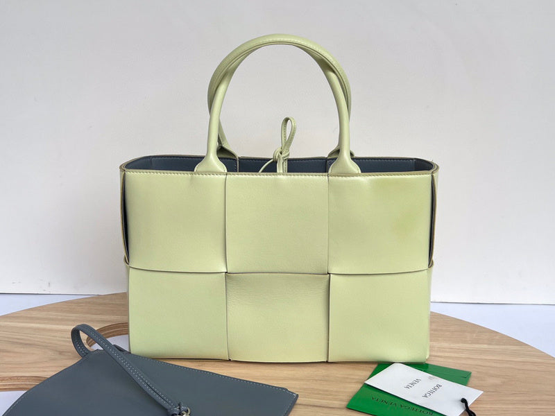 MC-Bottega Veneta-1998