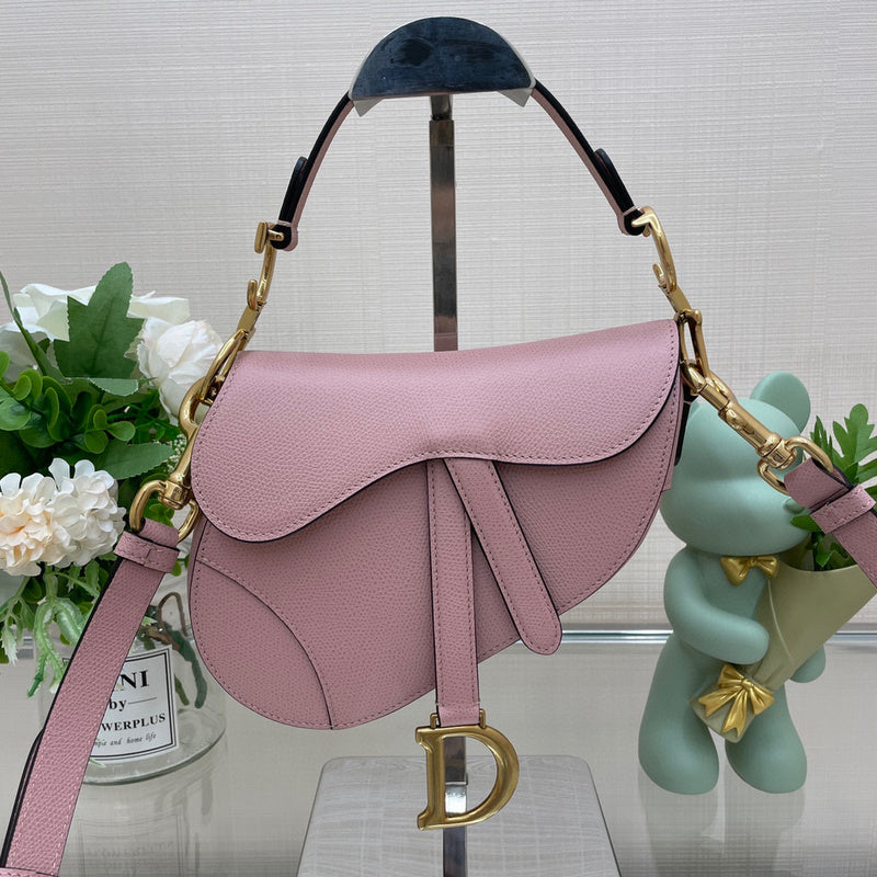 MC-Christian Dior-3555