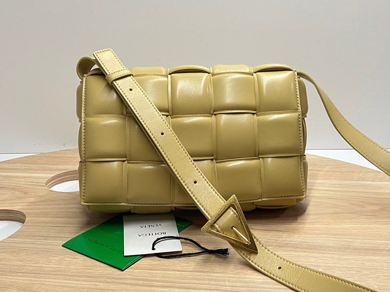 MC-Bottega Veneta-2006
